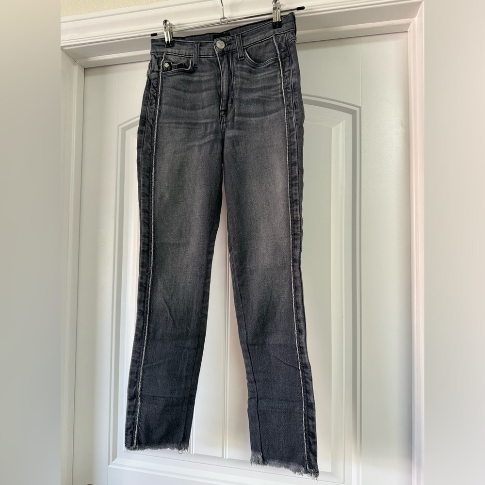 Hudson Jeans Straight Leg in High Waisted Size 24 - Picture 1 of 7